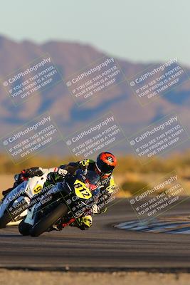 media/Jan-21-2023-CVMA (Sat) [[b9eef8ba1f]]/Race 12 Amateur Supersport Open/